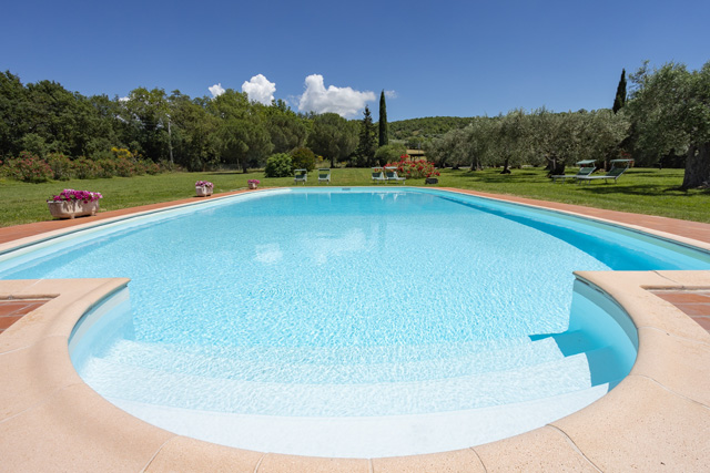 Photogallery – La Sosta di Annibale: farmhouse with swimming pool between Cortona and Lake Trasimeno